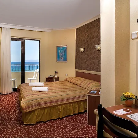 Hotel Palmera 2*