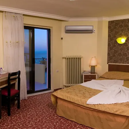 Hotel Palmera 2*