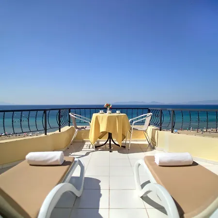 Palmera Hotel 2*